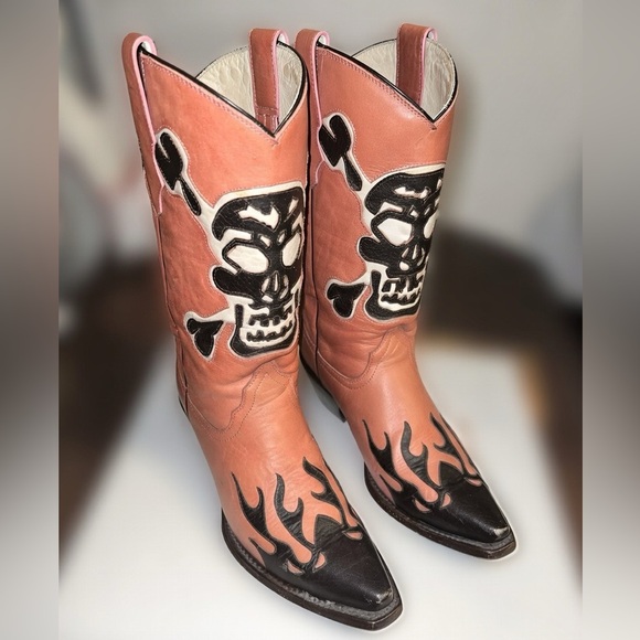 Corral Shoes - Corral Pink and Black Skull Flame Heeled Boots